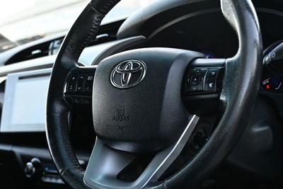2016 Toyota Hilux - Thumbnail