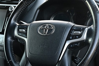 2018 Toyota Landcruiser Prado - Thumbnail