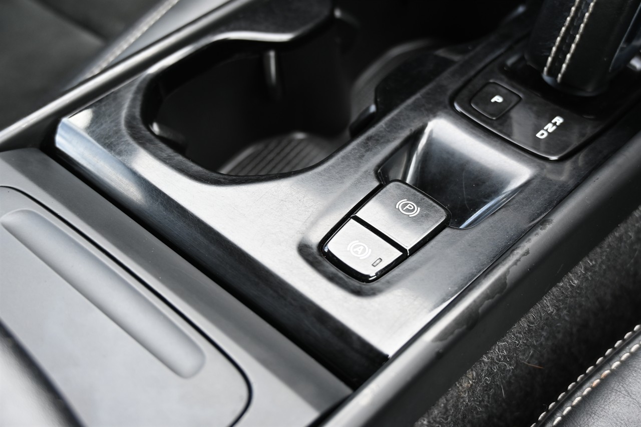 2021 Volvo Xc40