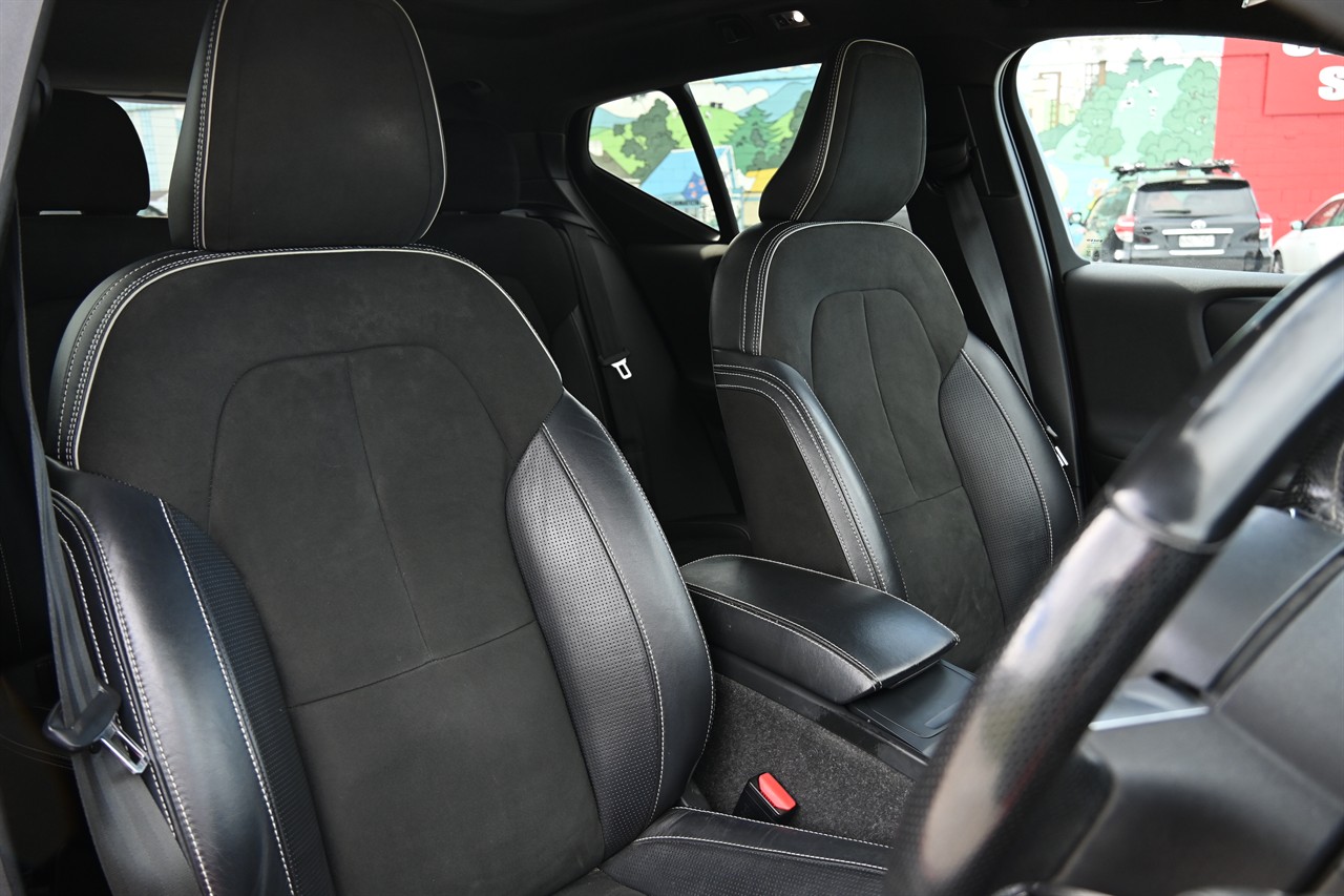 2021 Volvo Xc40