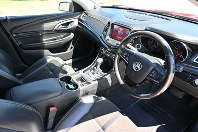 2016 Holden Commodore - Thumbnail