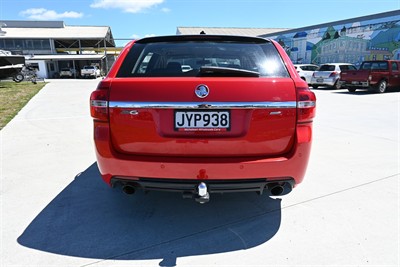 2016 Holden Commodore - Thumbnail