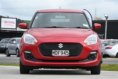 2019 Suzuki Swift - Thumbnail