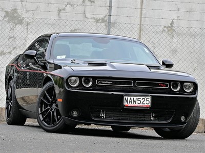 2015 Dodge Challenger - Thumbnail