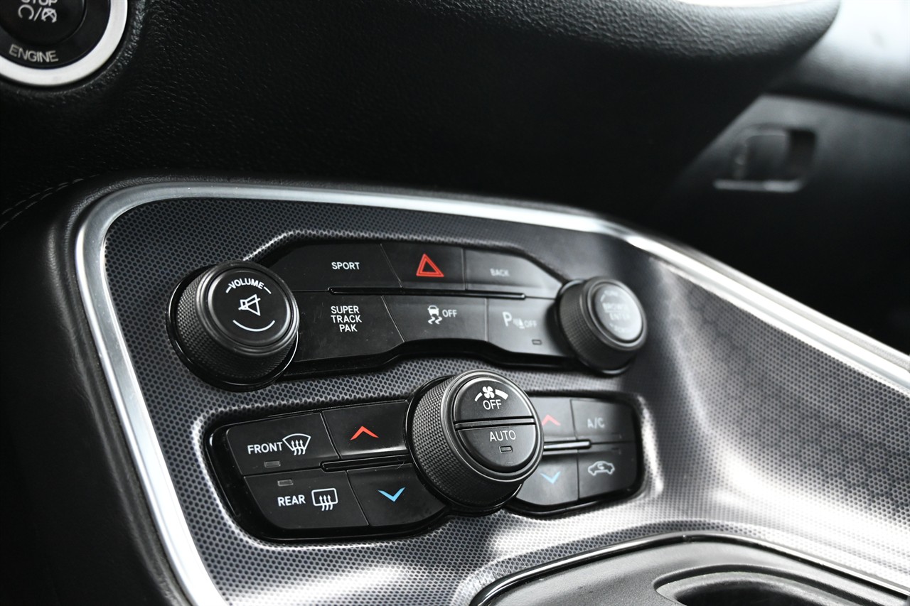 2015 Dodge Challenger