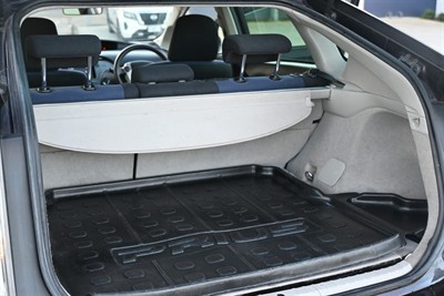 2015 Toyota Prius - Thumbnail