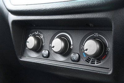 2003 Mitsubishi Lancer - Thumbnail