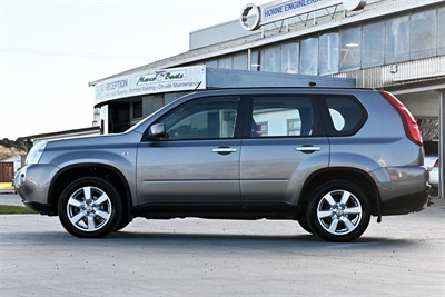 2009 Nissan X-Trail - Thumbnail