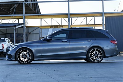 2018 Mercedes-Benz C-Class - Thumbnail