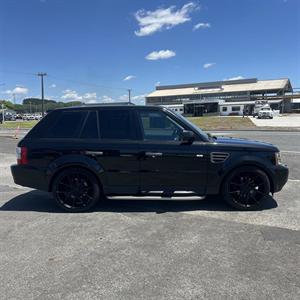 2009 Land Rover Range Rover - Thumbnail