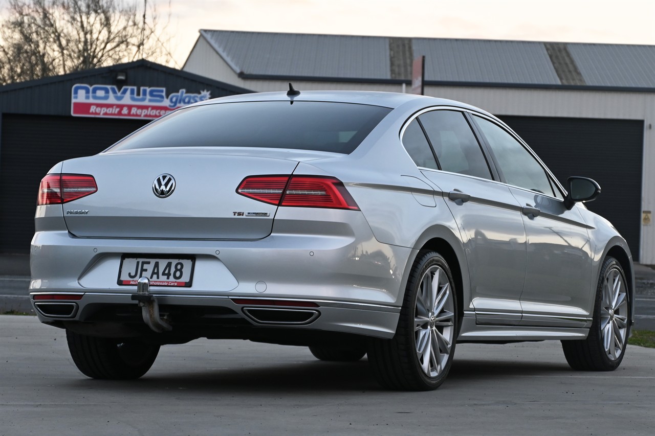 2015 Volkswagen Passat