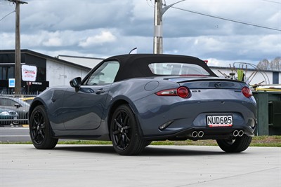 2021 Mazda Mx-5 - Thumbnail