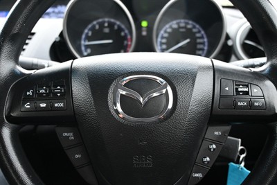2013 Mazda Mazda3 - Thumbnail