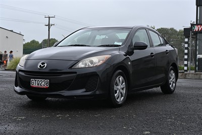 2013 Mazda Mazda3 - Thumbnail
