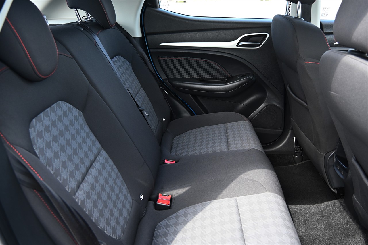 2023 MG Zs