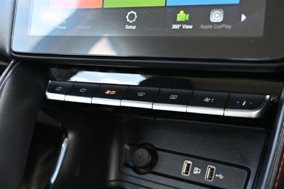 2023 MG Zs - Thumbnail