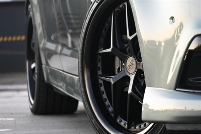 2013 Holden Commodore - Thumbnail