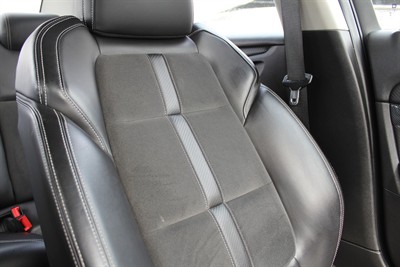 2013 Holden Commodore - Thumbnail