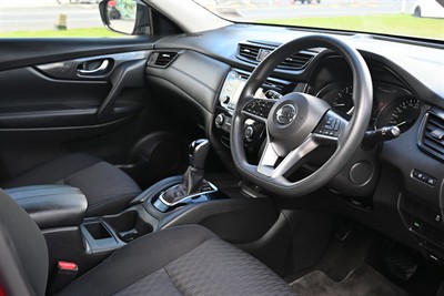2018 Nissan X-Trail - Thumbnail