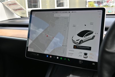 2021 Tesla Model 3 - Thumbnail