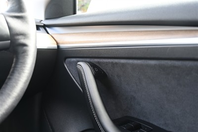 2021 Tesla Model 3 - Thumbnail