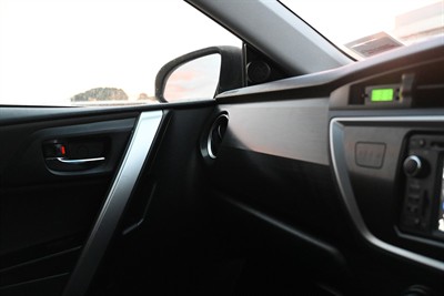 2014 Toyota Corolla - Thumbnail