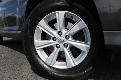 2010 Toyota Highlander - Thumbnail