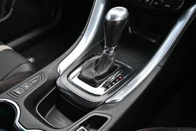 2013 Holden Commodore - Thumbnail