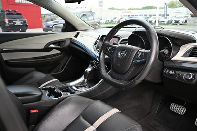 2013 Holden Commodore - Thumbnail
