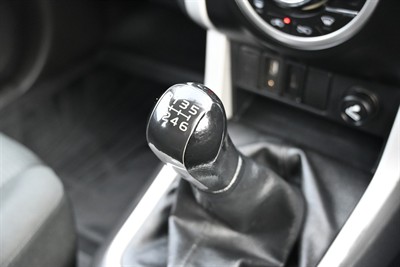 2017 Isuzu D-Max - Thumbnail
