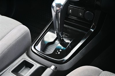 2016 Holden Colorado - Thumbnail