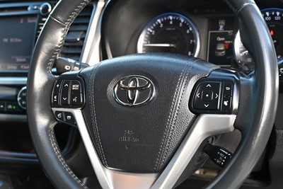 2015 Toyota Highlander - Thumbnail