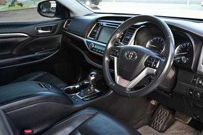 2015 Toyota Highlander - Thumbnail