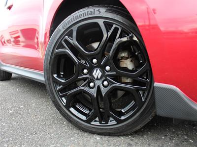 2018 Suzuki Swift - Thumbnail
