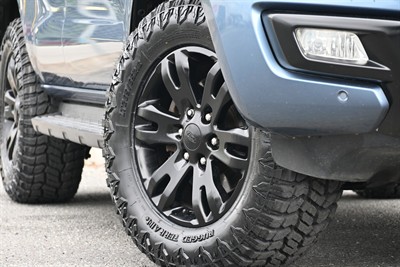 2016 Ford Everest - Thumbnail