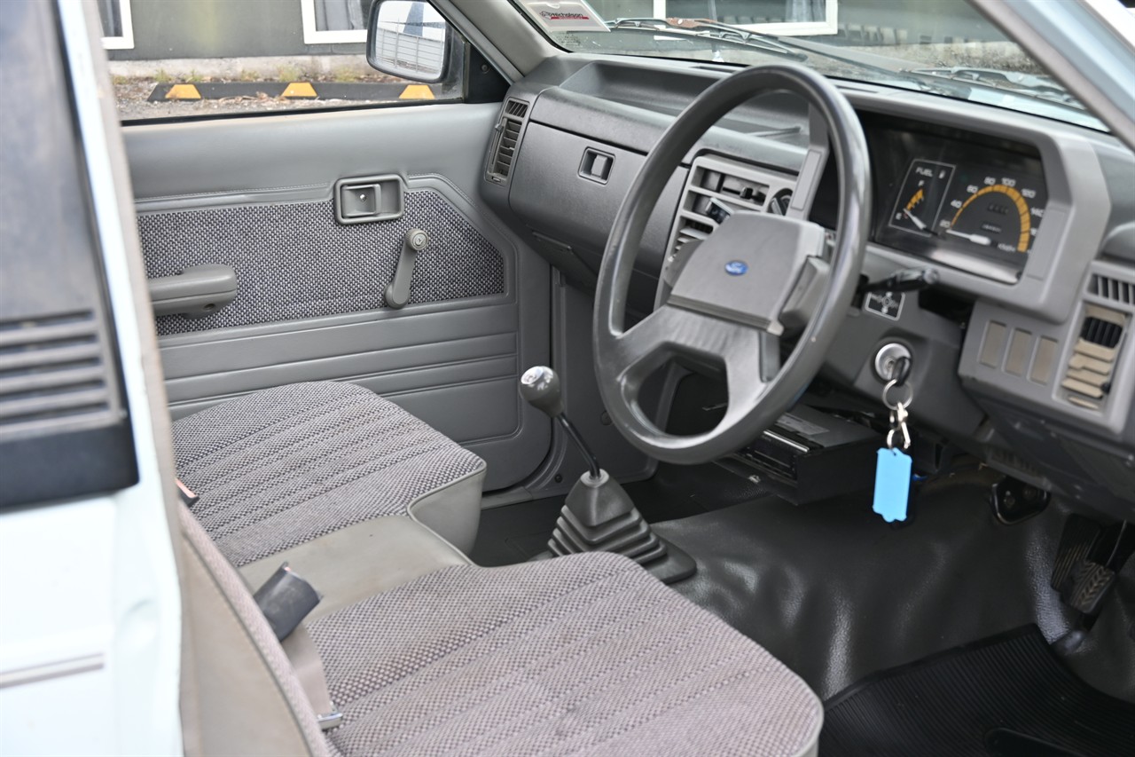 1989 Ford Courier