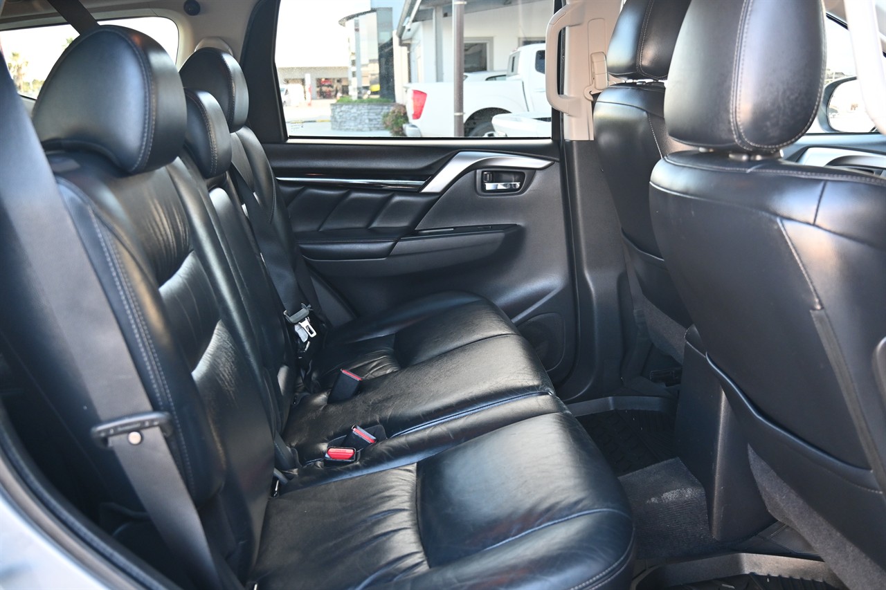 2017 Mitsubishi Pajero Sport