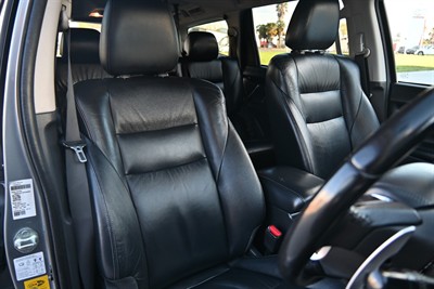 2017 Mitsubishi Pajero Sport - Thumbnail
