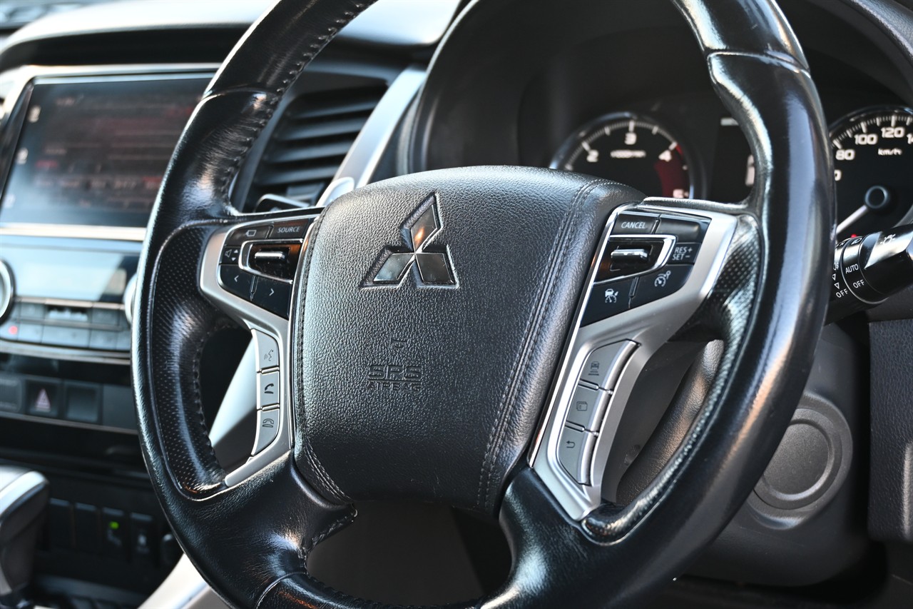 2017 Mitsubishi Pajero Sport