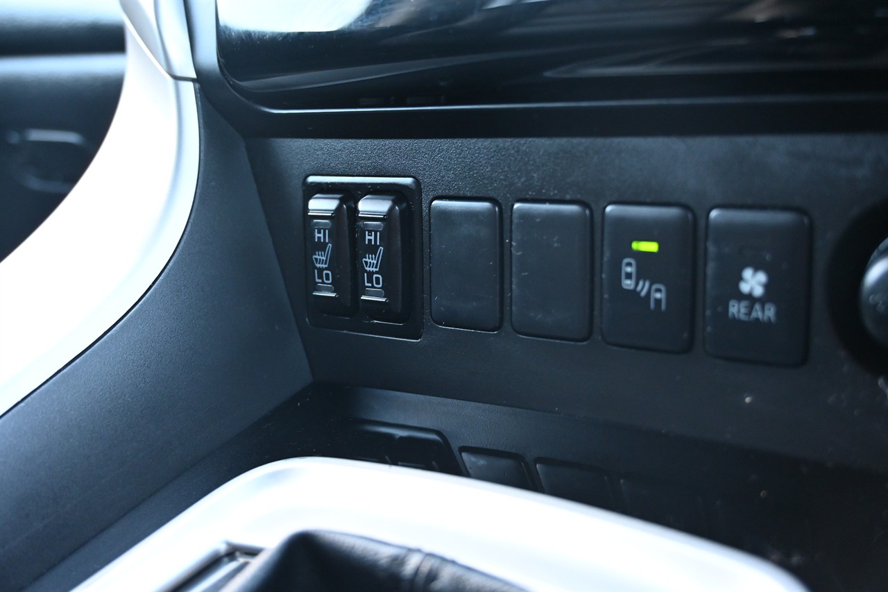 2017 Mitsubishi Pajero Sport