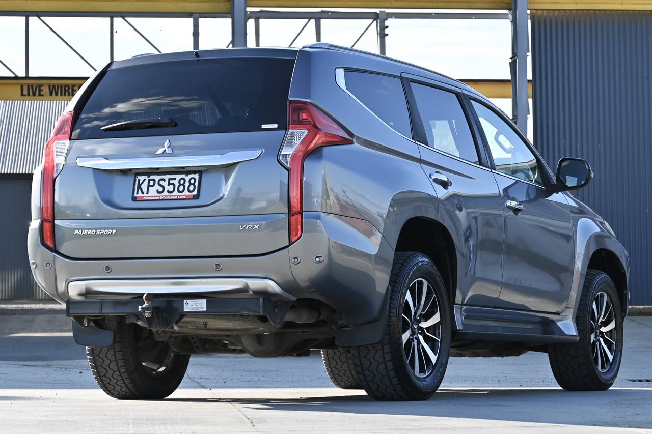 2017 Mitsubishi Pajero Sport