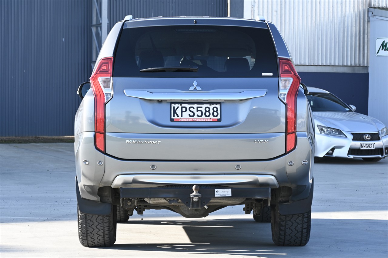 2017 Mitsubishi Pajero Sport
