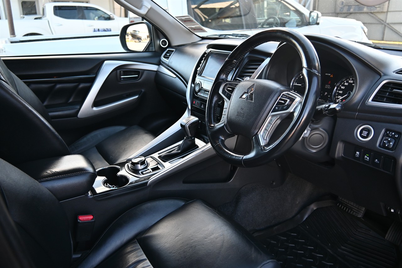 2017 Mitsubishi Pajero Sport