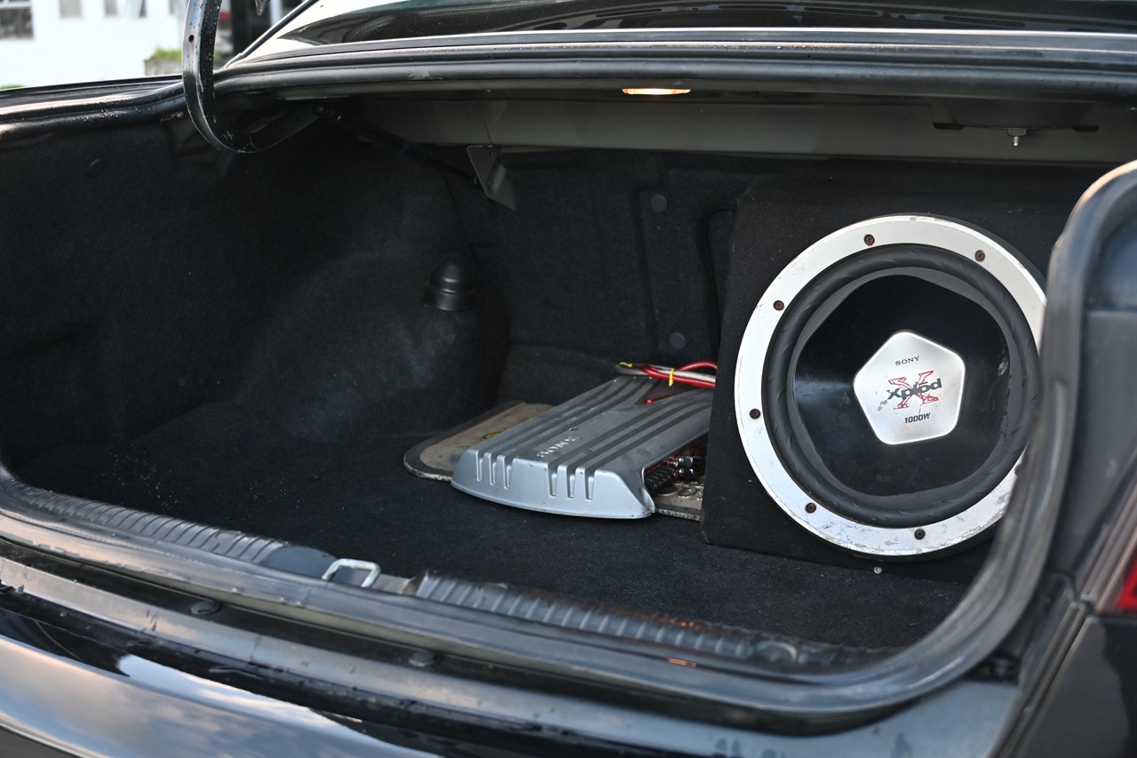 2004 Holden Commodore