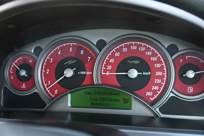 2004 Holden Commodore - Thumbnail