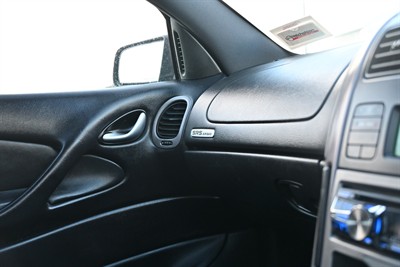 2004 Holden Commodore - Thumbnail