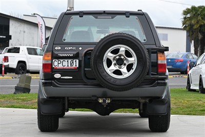 1996 Nissan Terrano - Thumbnail