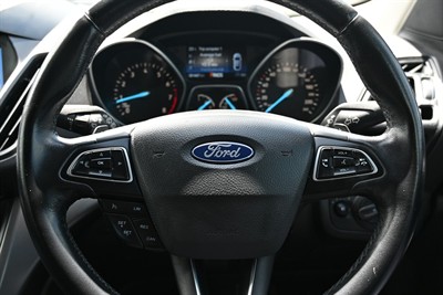 2017 Ford Escape - Thumbnail