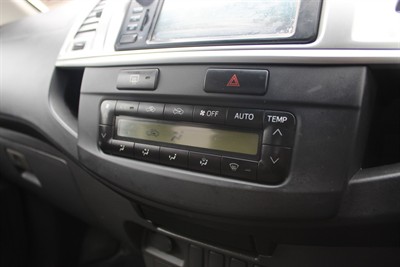 2013 Toyota Hilux - Thumbnail