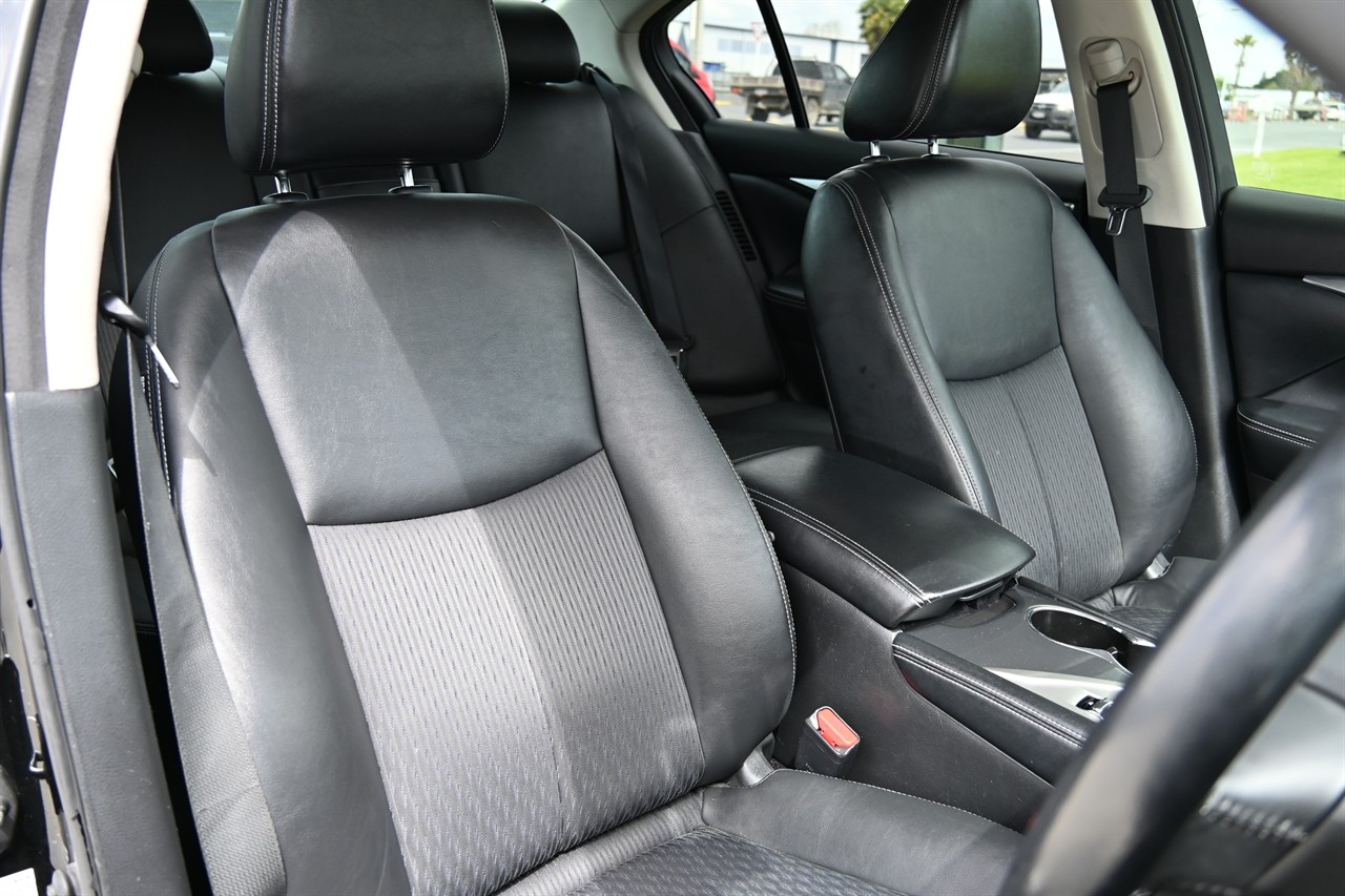2014 Nissan Skyline